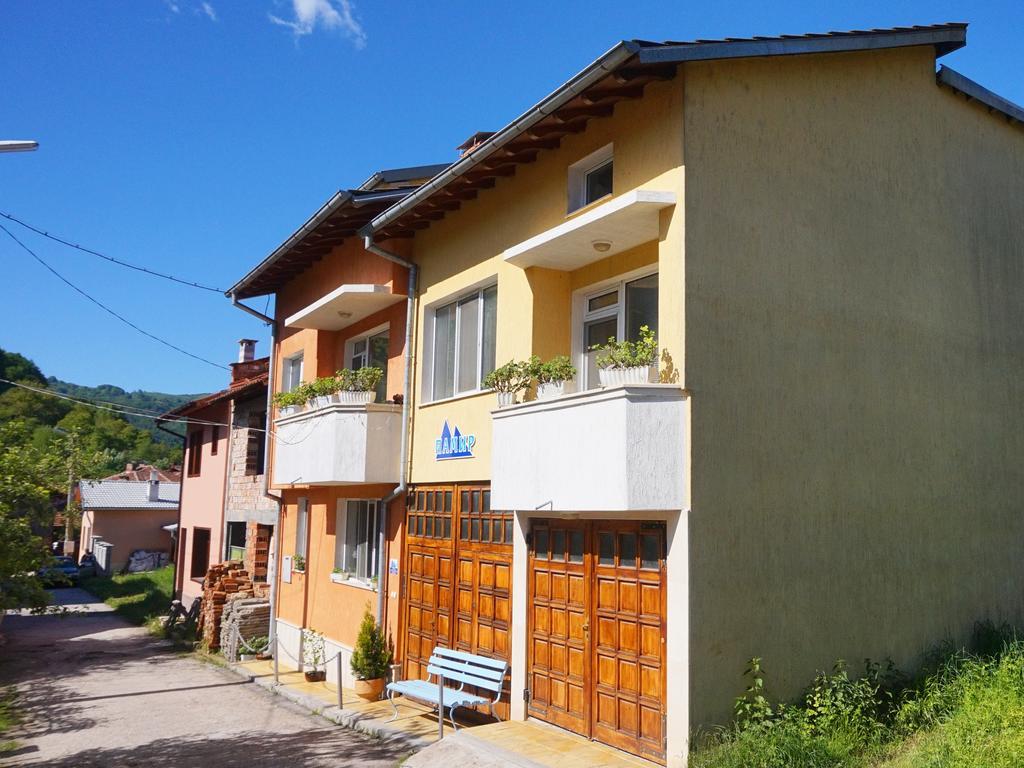 Pamir Guest House シプコヴォ エクステリア 写真
